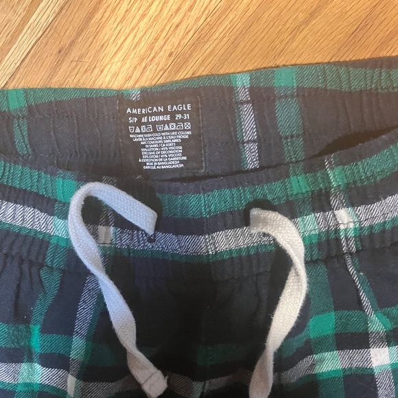 American Eagle Outfitters Kids Plaid Joggers - Green and Black - Picture 2 of 2